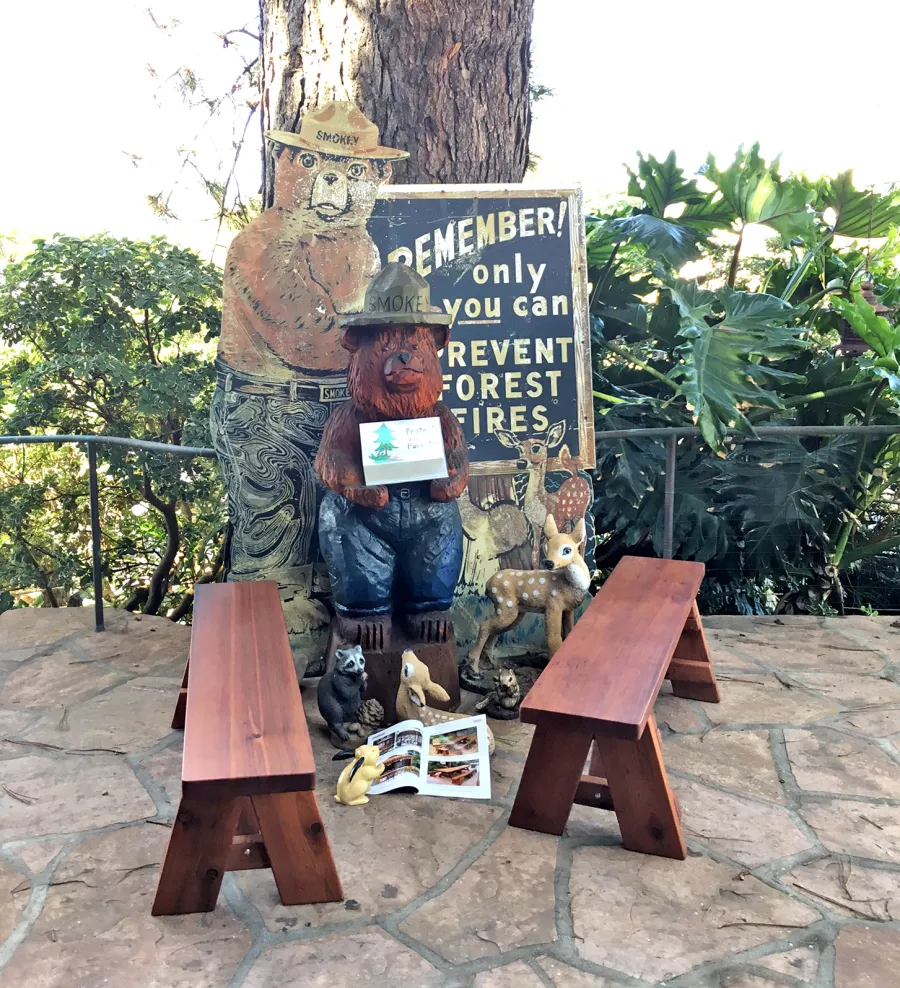 Heritage Wooden Picnic Benches (Options: 3 ft, 17 1/2" H, Forever Style Bench, Slightly Rounded Corners, No Engraving, Transparent Premium Sealant). Photo Courtesy of K. Phillips of San Diego, CA.