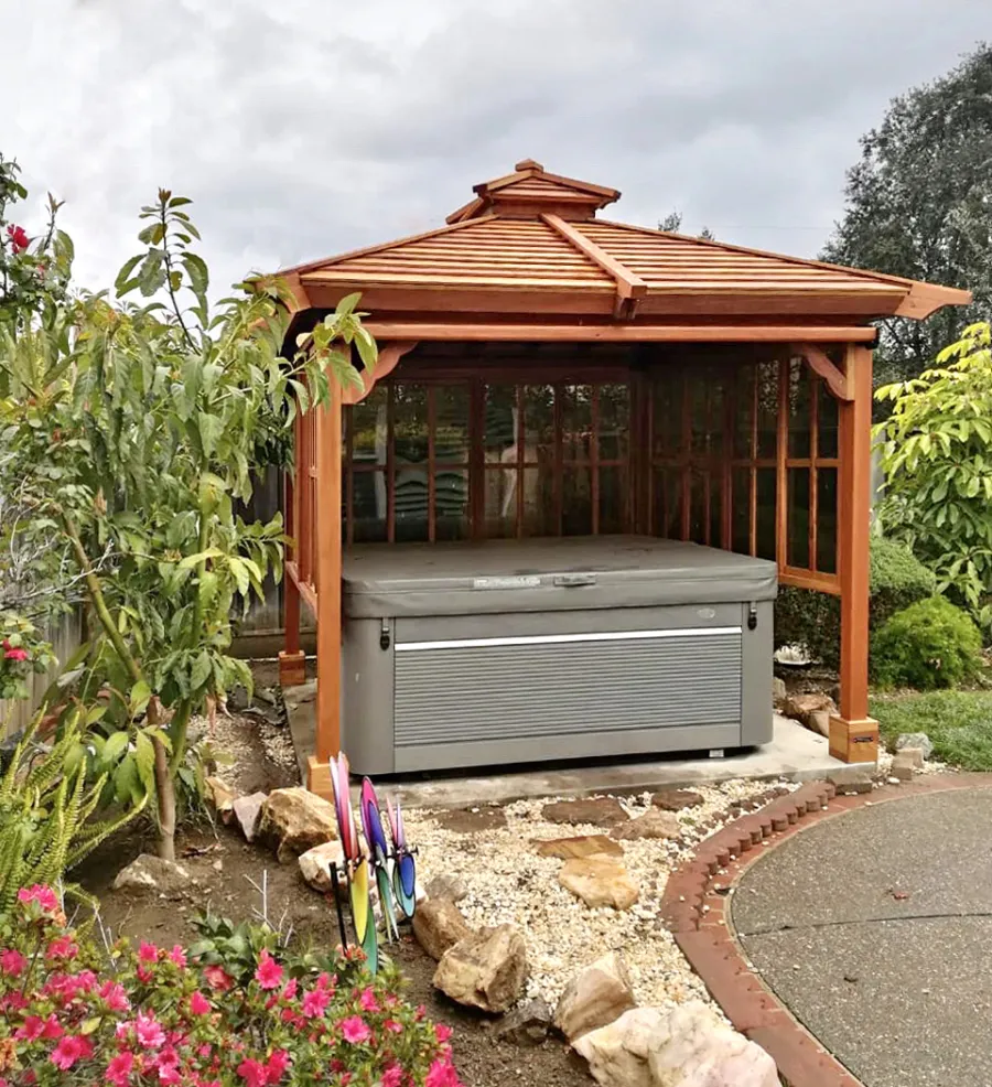 Hot Tub Enclosure Kits / Hot Tub Pavilion (Options: 9' x 9', California Redwood, Without Skylight, Sliding Windows on 3 Sides, 32" H Windows Clearance, 1 Curtain Rod, 4-Post Anchor Kit for Concrete, Transparent Premium Sealant). Photo Courtesy of A. Lin of Sunnyvale, California.