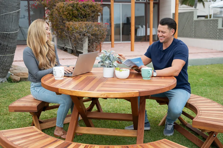 Karyn's Redwood Round Folding Picnic Table (Options: Arc Picnic Benches, California Redwood, 3 Arc Folding Benches, Standard Tabletop, Checkerboard, No Umbrella Hole, Transparent Premium Sealant).