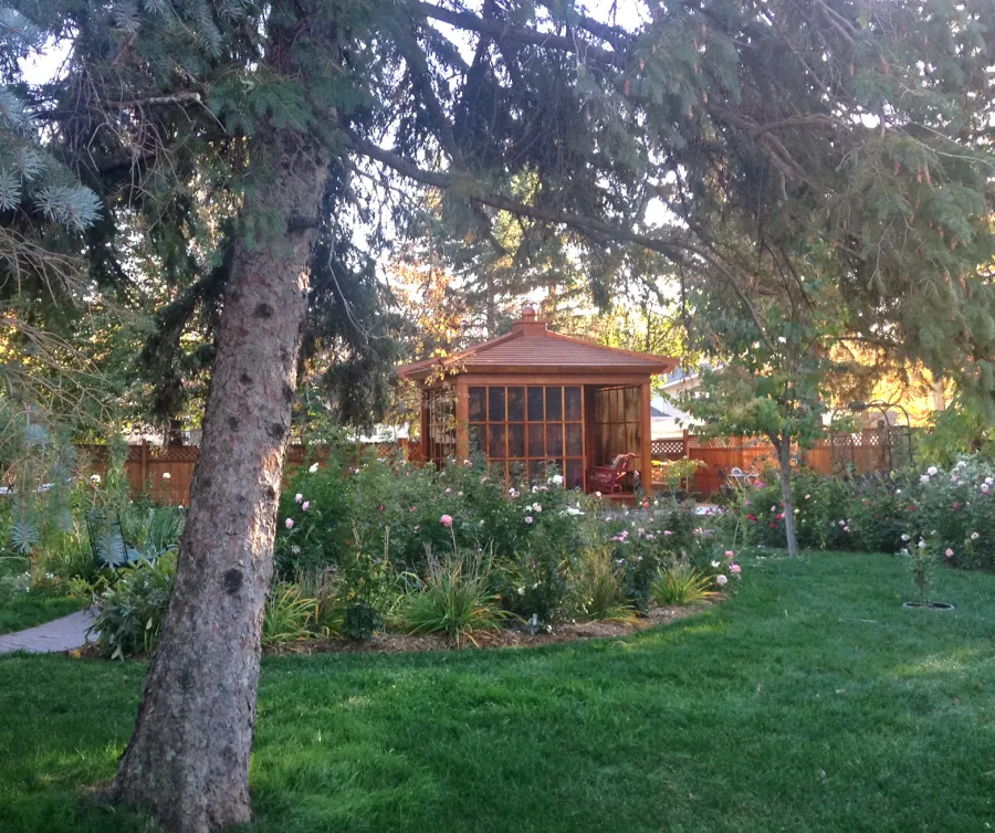 Kikue's Tea House (Options: 14 ft L x 10 ft W, Standard Wood Roof, Douglas-fir, No Electrical Wiring Trim, Interior Decking, with Screen Panels by Custom Request, Transparent Premium Sealant). Photo Courtesy of G. Haugen of Jamestown, North Dakota.