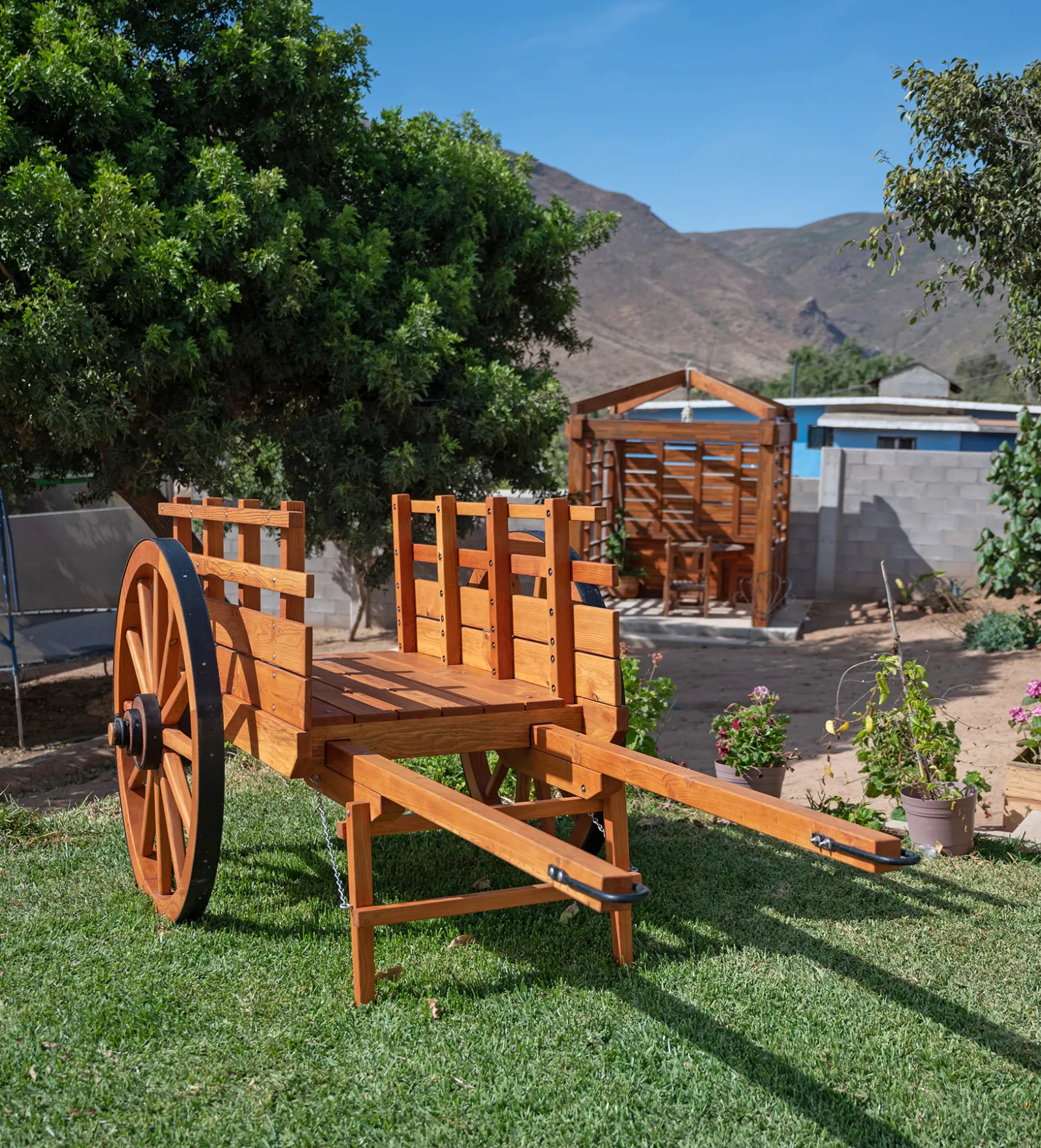 La Carreta, A 19th Century Wood Cart