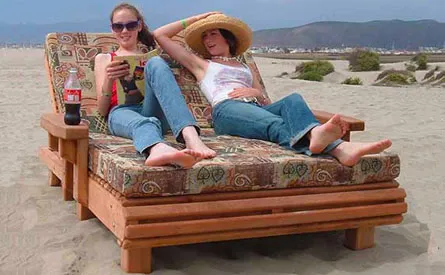Lounger Cushions (Options: Double, La Grange, 4 inches Thicknes, Five Sections, Custom Color).