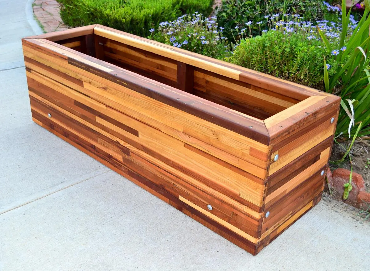 Mendocino Planters
