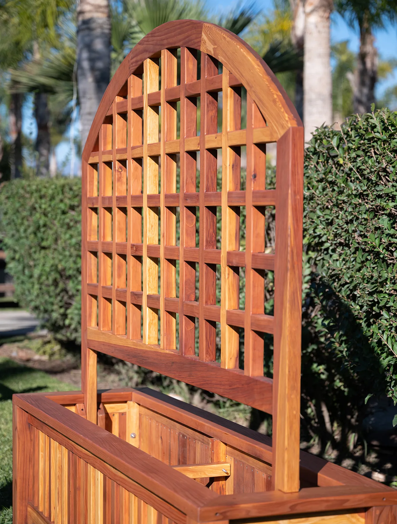 Mission de Oro Planters