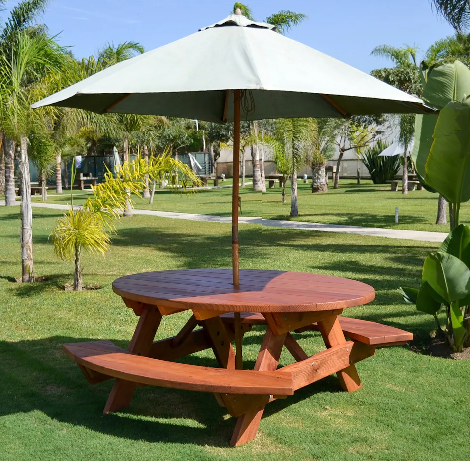 Oval Picnic Table