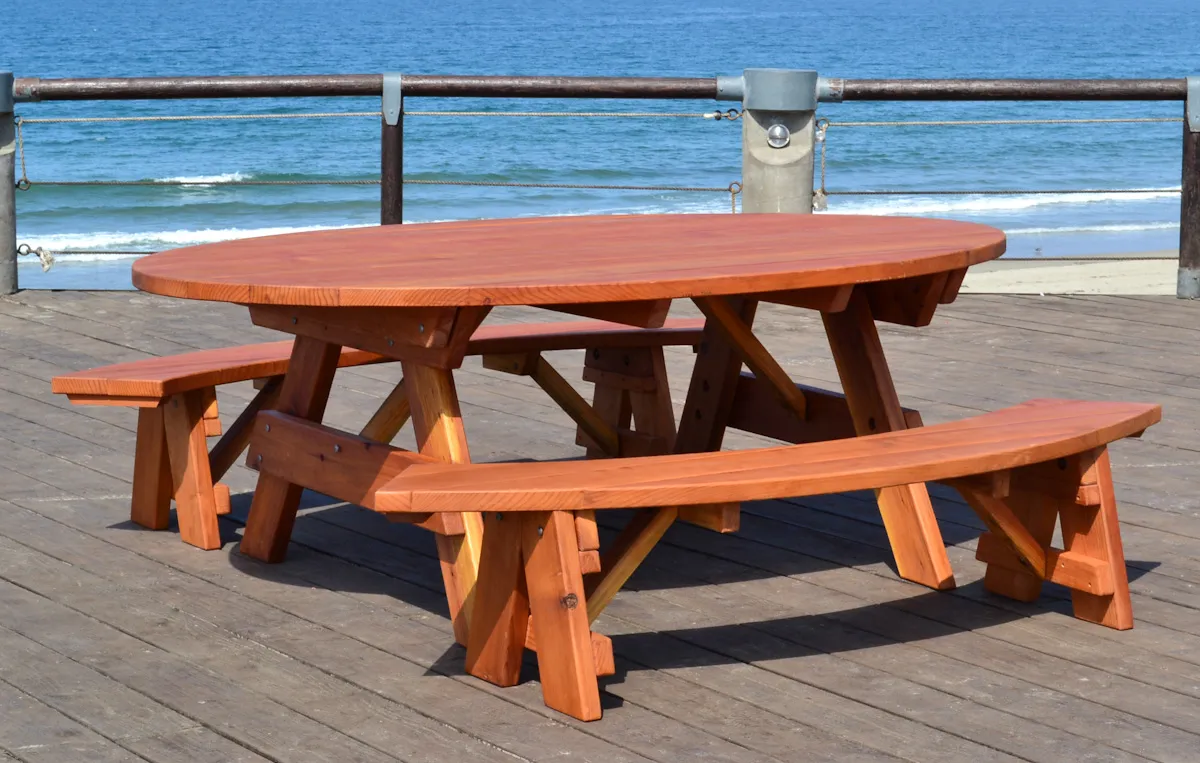 Oval Picnic Table