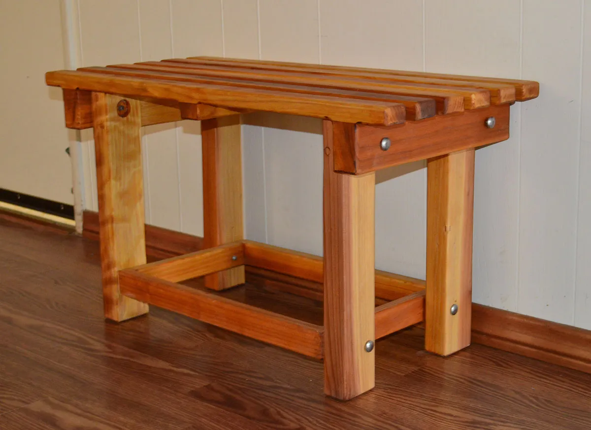 Paty's Wooden Shower Bench