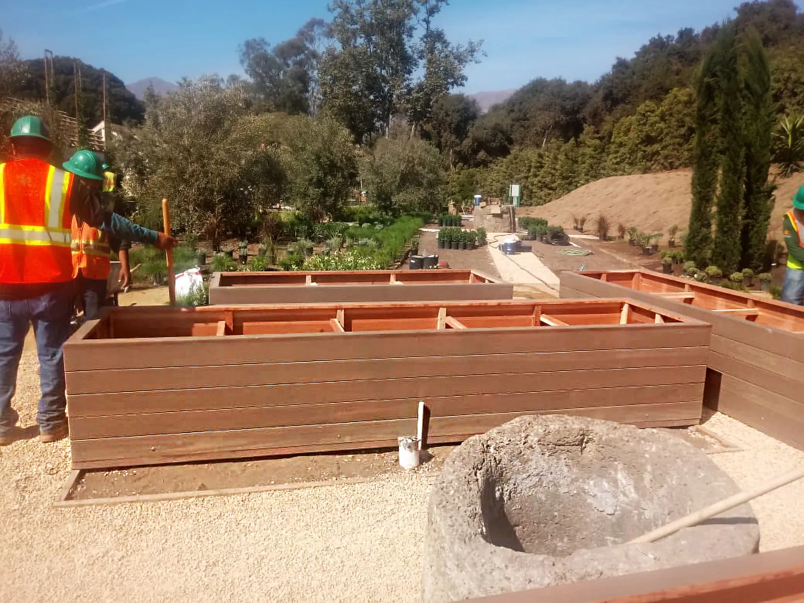 Mendocino Planters