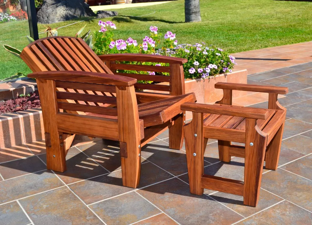 Reclining Redwood Easy Chair