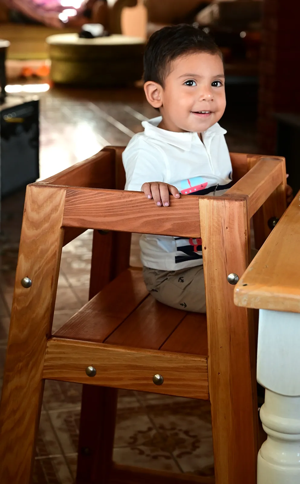 Redwood Restaurant High Chair