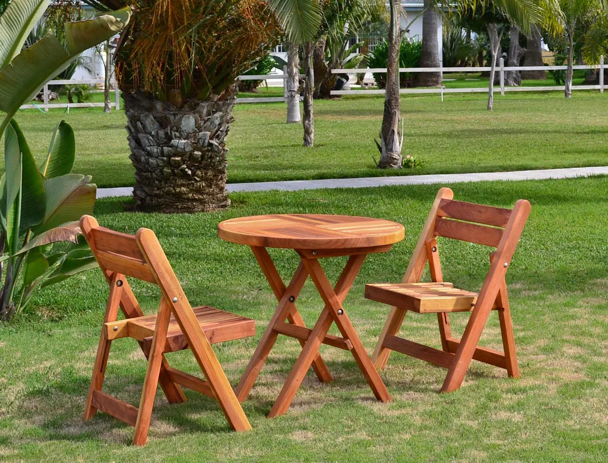 Round Folding Table, California Redwood