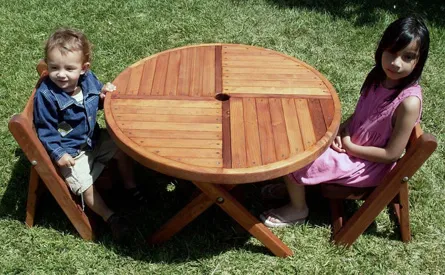 Round Folding Wood Table for Kids