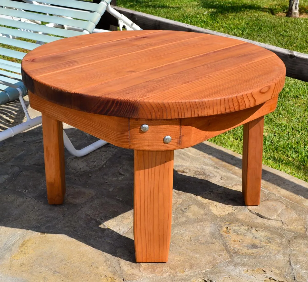Round Solid Wood Side Table, Mature Redwood