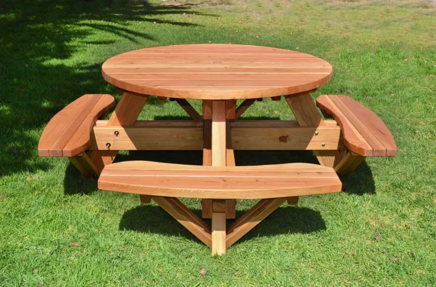 Round Wooden Picnic Tables (Attached Benches) (Options: 4.5' Diameter, Attached Benches, California Redwood, Standard Tabletop, No Lazy Susan, Umbrella Hole & Plug, Transparent Premium Sealant).