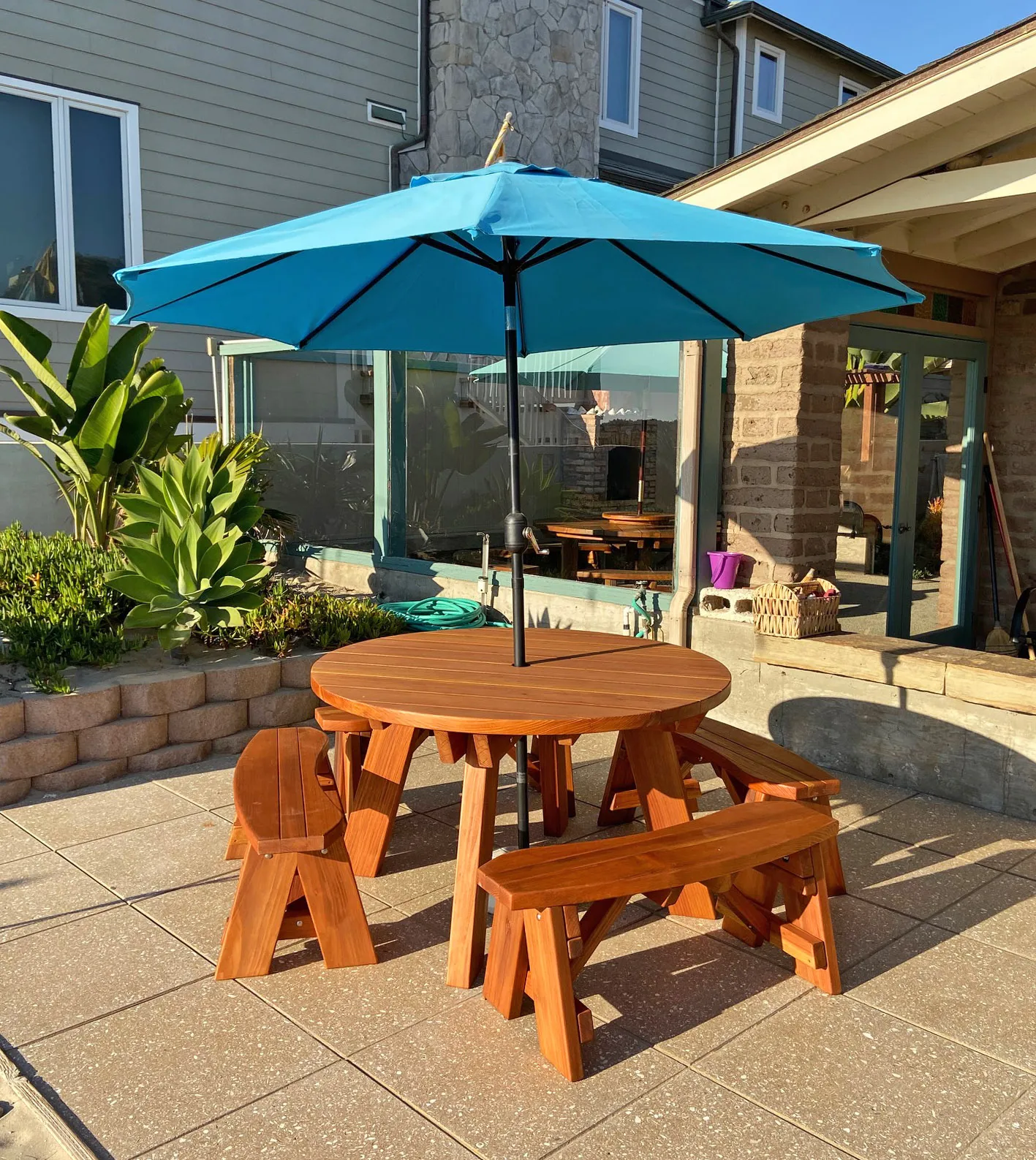 Round Wooden Picnic Table (Detached Benches), California Redwood, in Carpinteria, CA