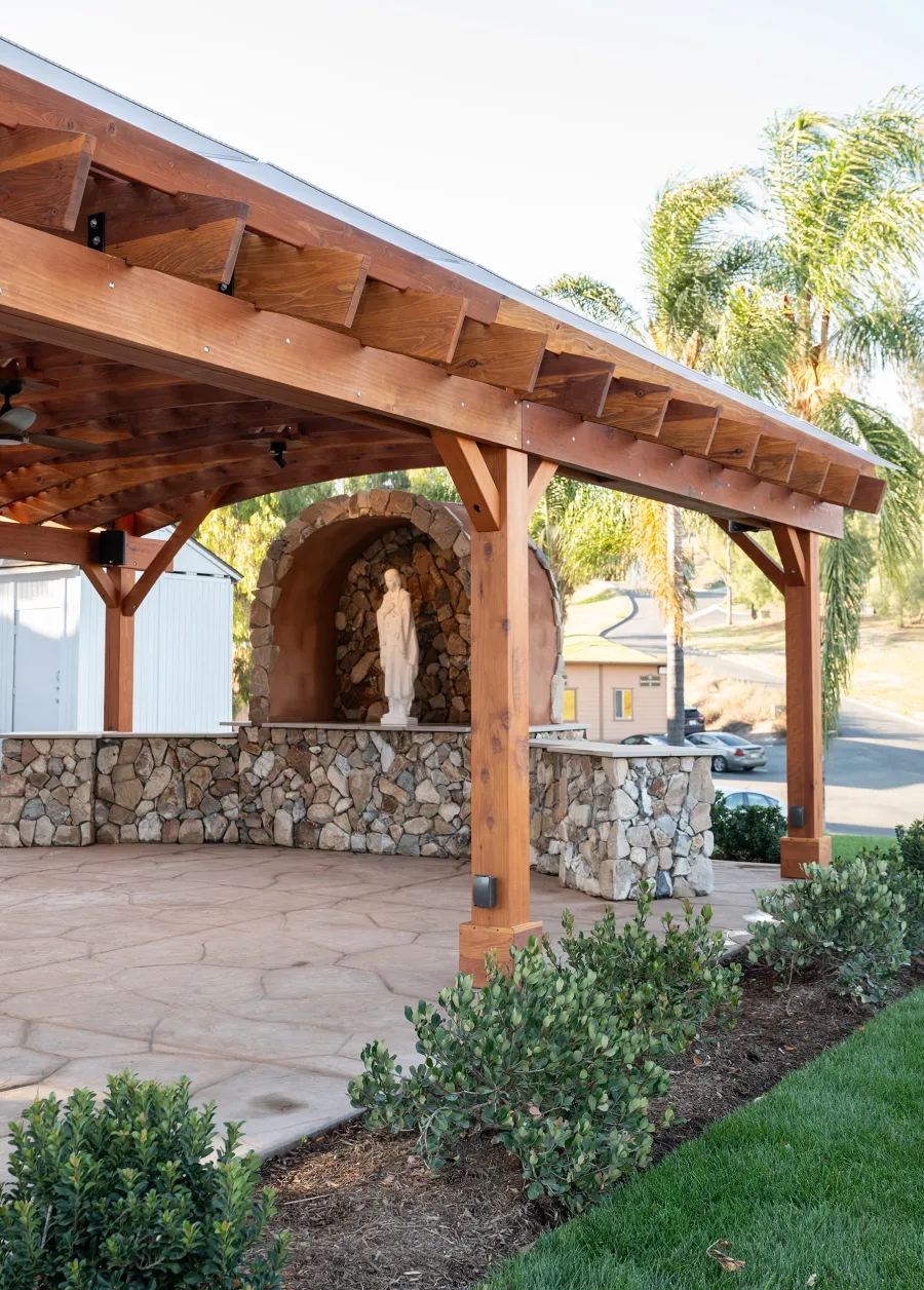 Sebastopol Pergola (Options: 30' L x 24' Arc W, California Redwood, 4 Electrical Wiring Trims, Post Anchor Kit for Concrete, with Rain Guard, 2 Ceiling Fan Bases, Flash End Cuts, 9' Post Height, Transparent Premium Sealant). Photo Courtesy of the Sycuan Casino of San Diego, CA.