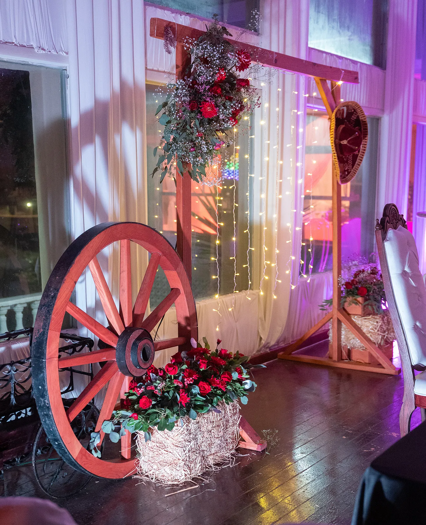 The 19th Century Wild West Wagon Wheel, Douglas-fir
