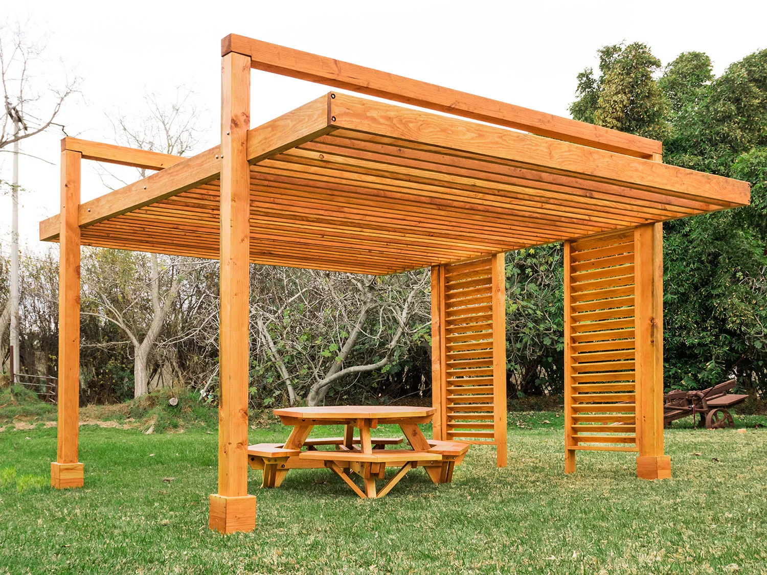 L.A. Modern Pergola