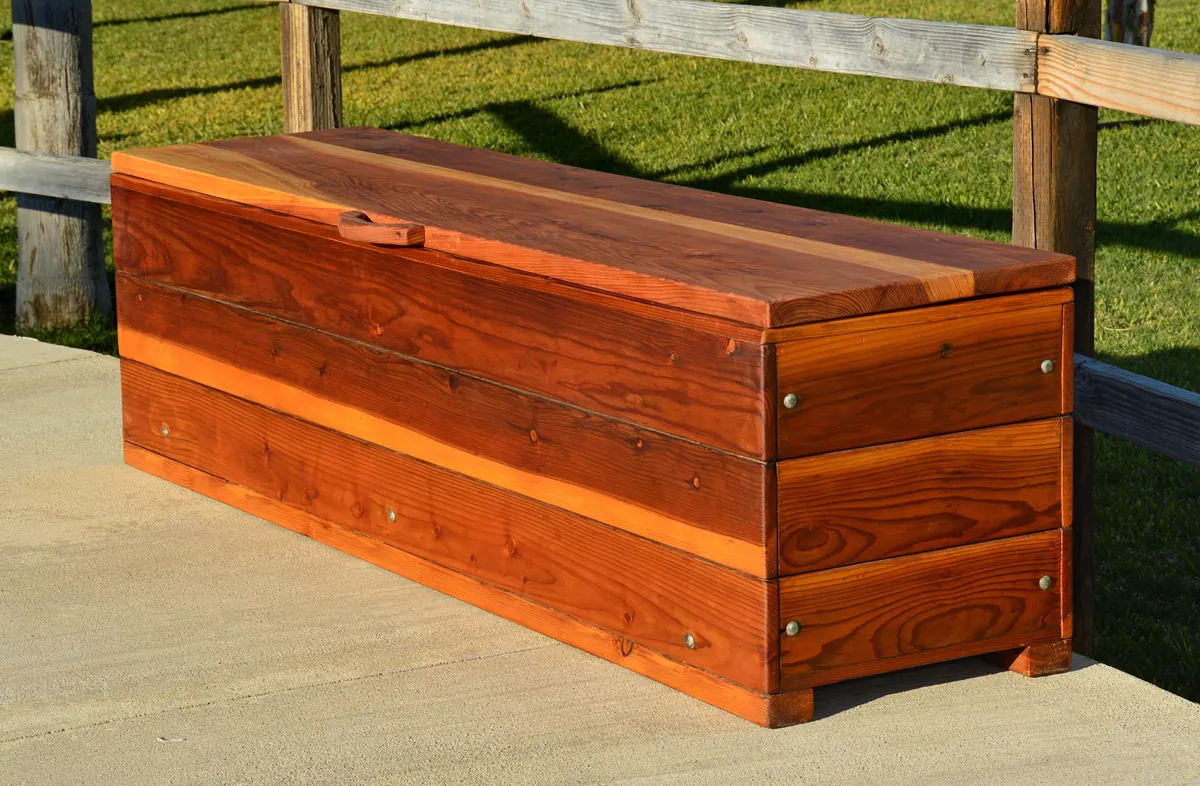 Laurel Storage Benches