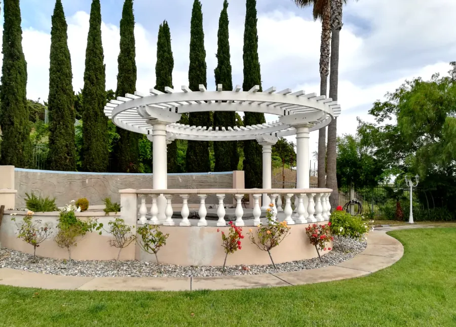 Custom Sky Arbor (Options:  360 Full Circle by Custom Request, 12' Diameter, No Privacy Panels, Douglas-Fir, No Electrical Wiring Trim Kit, 4-Post Anchor Kit for Concrete, Off-White Oil-Based Primer). 