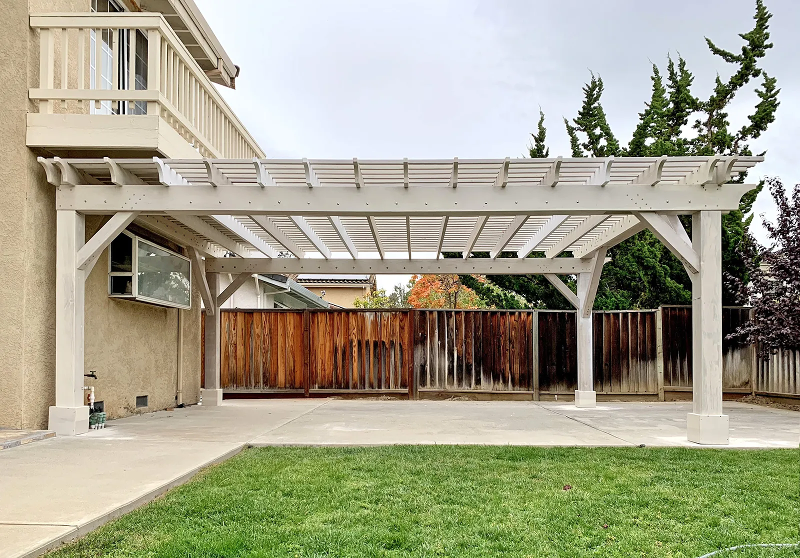 Traditional Wooden Garden Pergola