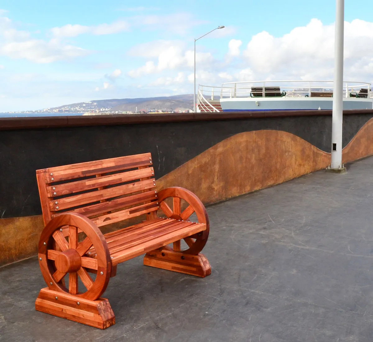 Wagon Wheel Wooden Bench