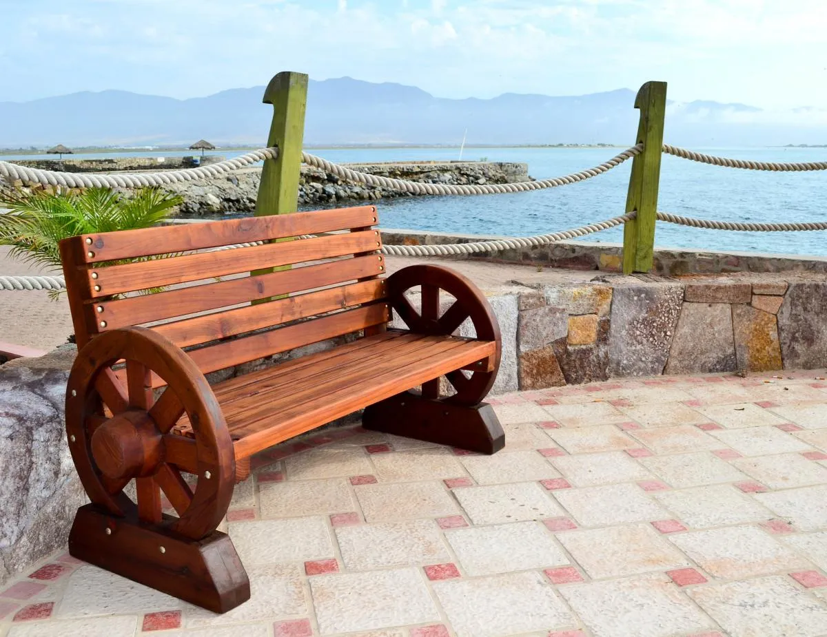 Wagon Wheel Wooden Bench
