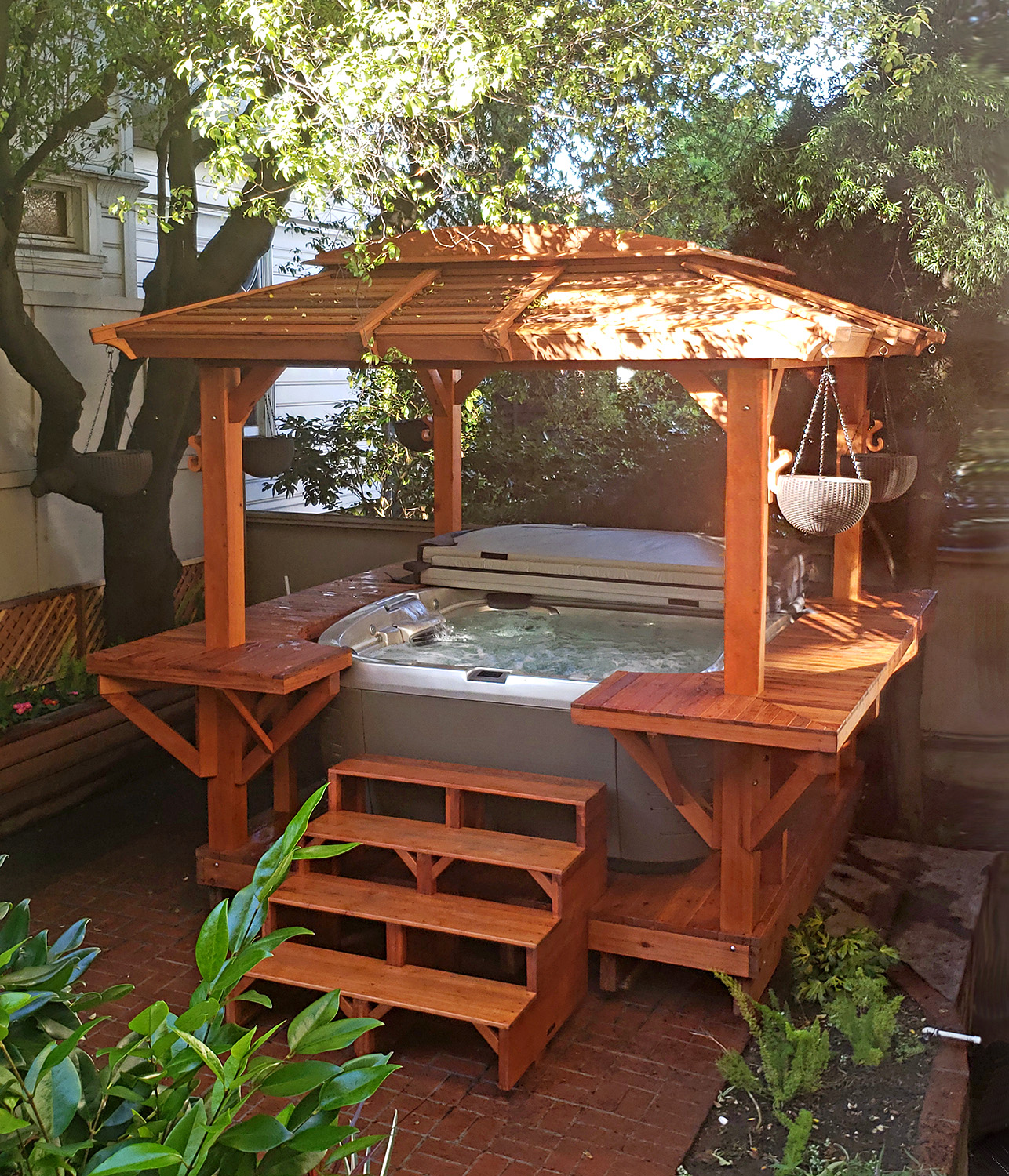 Hot Tub Enclosure Kits: Hot Tub Pavilion Kit Made of Redwood