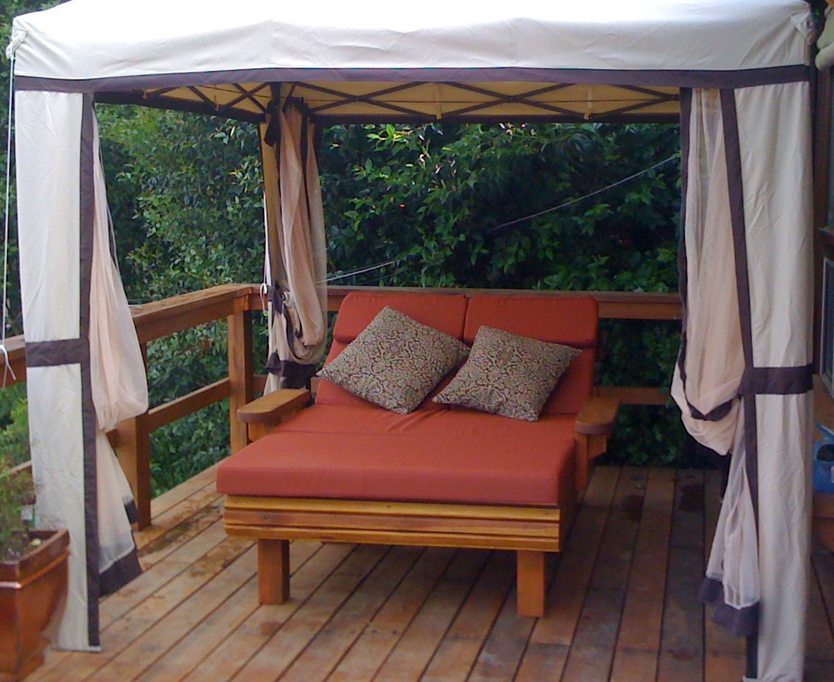 La Grange Redwood Lounger (Options: Double, California Redwood, Snack Trays on both sides, 15.5" H, Wheels, 3" Thick Cushion, 3 section cushion,Transparent Premium Sealant). Custom throw cushions available by request. Photo Courtesy of Ms. Ginny Walter of Mill Valley, CA.