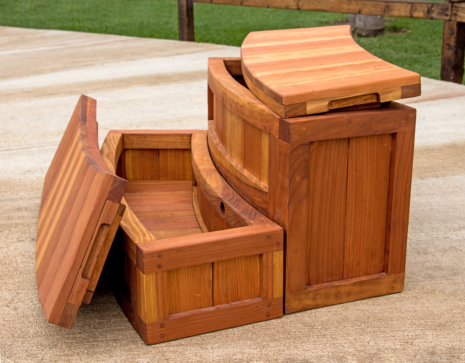 Laila's Storage Spa Step