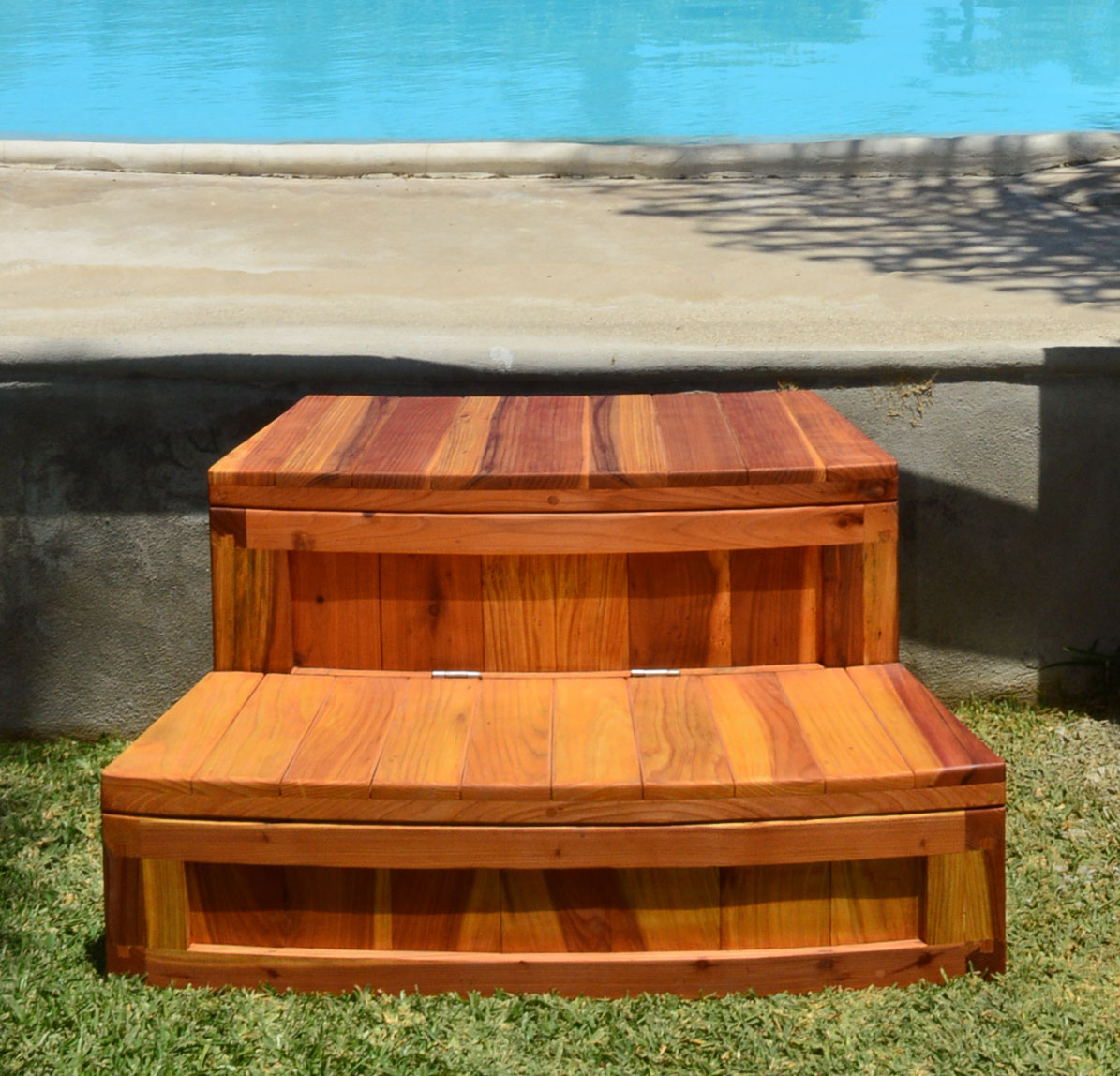 Laila's Storage Spa Step