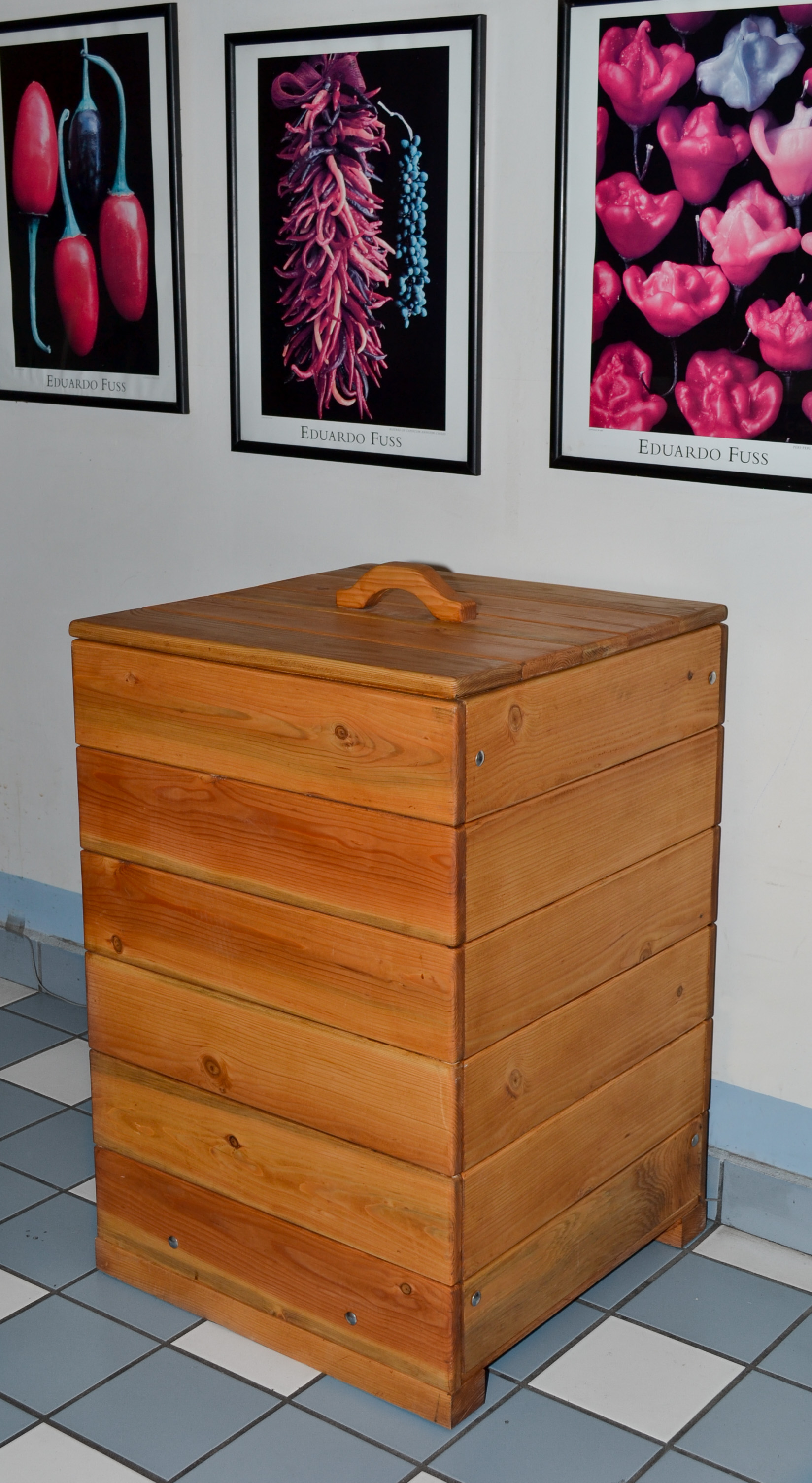 Laundry Hamper Indoor Furniture Forever Redwood