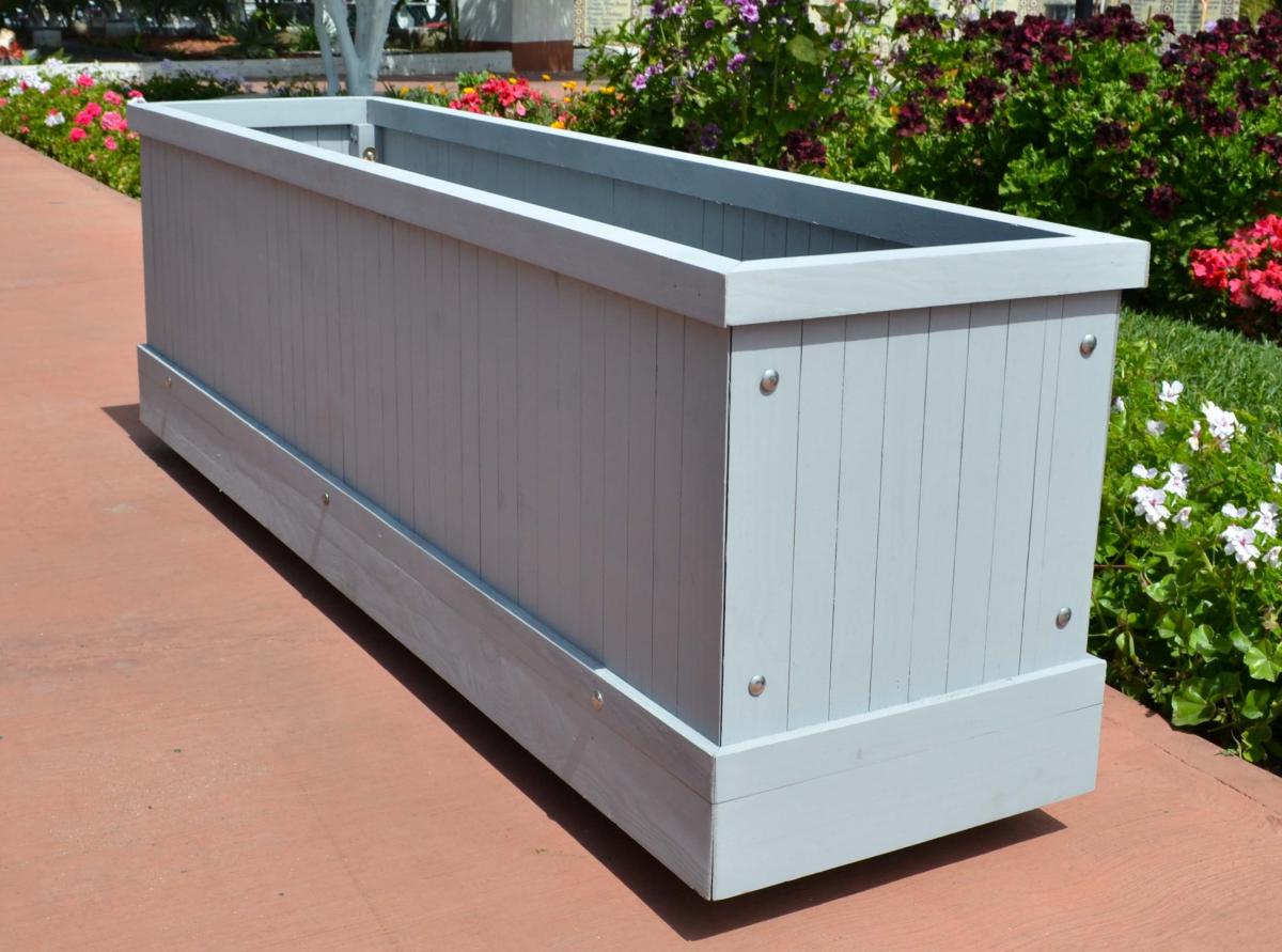 Napa Planters (Options: 72'' L x 18'' W x 18'' H, Douglas-fir, No Base, Casters (Special Request), No Trellis, Interior and Exterior of Box with Sealant (No Growing Vegetables), Gray Primer). Includes optional trim to hide most of casters from view
