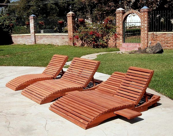 timber sun lounger