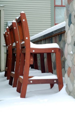 Yes, they are fine outdoors in any weather: Redwood Cocktail Bar Stool (Options: Old-Growth Redwood, No Arms, No Swivel, 29" H, No Cushion, Transparent Premium Sealant.