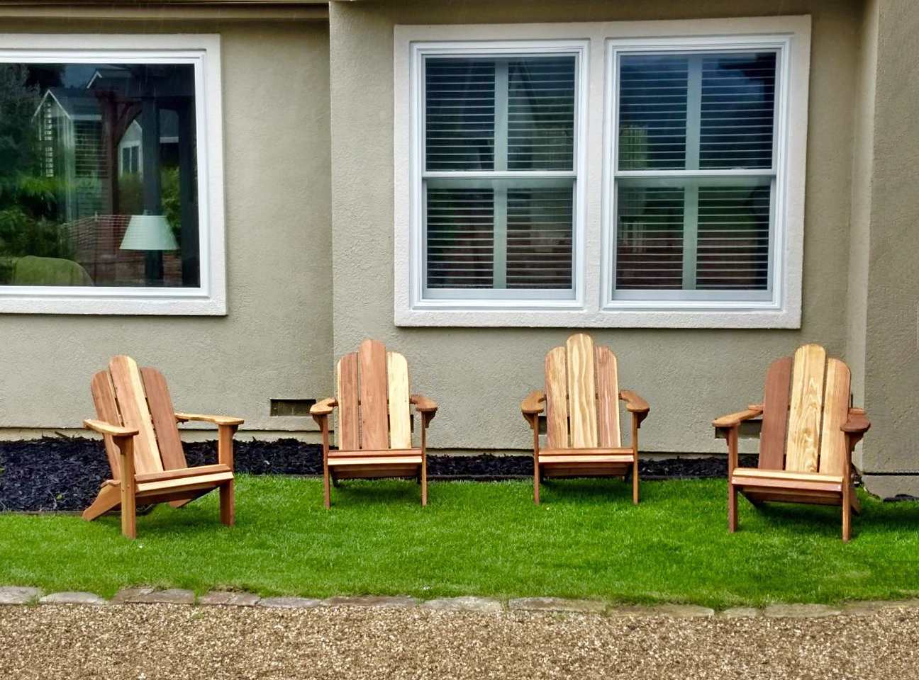 Front yard 2025 chairs