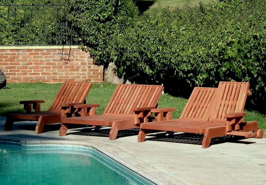 Solid Wooden Deck Lounger Outdoor Wood Lounger