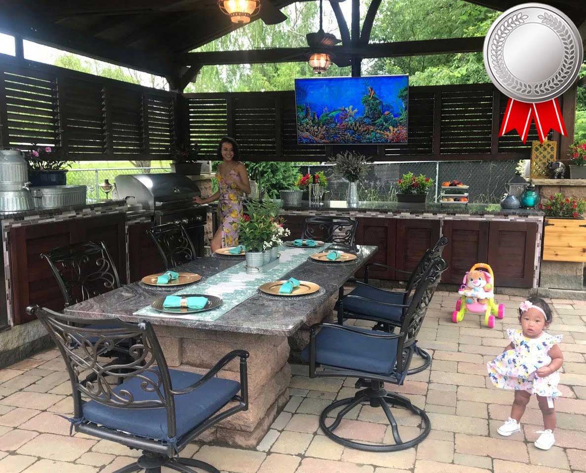 Karaoke dinner parties? Quiet moments? This family's Del Norte Kitchen Pavilion does it all