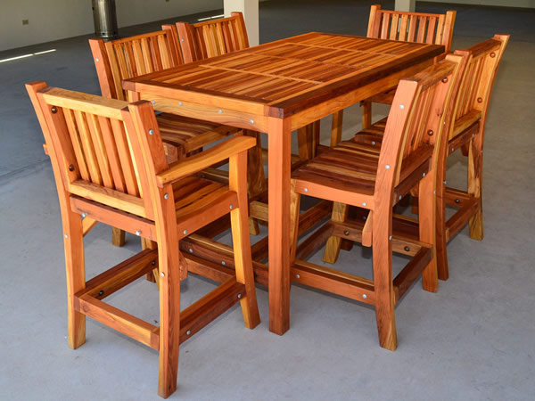 Terrace_Wood_Cocktail_Table_d_02.jpg